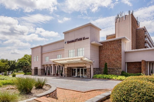 DoubleTree by Hilton Hotel Raleigh - Brownstone - University image 36